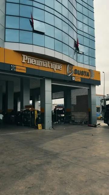 Reel Instagram de Pneumatique Bousta